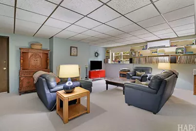 225 S Seymour Avenue, Mundelein, IL 60060 - Photo 21