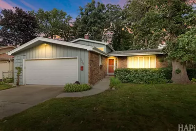 225 S Seymour Avenue, Mundelein, IL 60060 - Photo 25