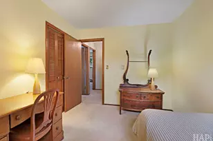 225 S Seymour Ave, Mundelein, IL 60060 - Photo 19
