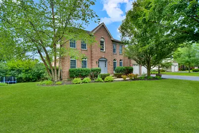 88 Open Parkway S, Hawthorn Woods, IL 60047 - Photo 1