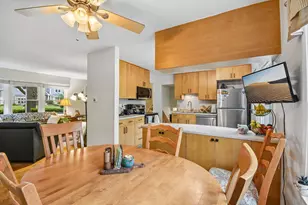 26W473 Parkway Dr, Winfield, IL 60190 - Photo 9