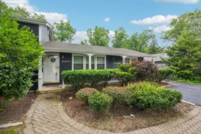26W473 Parkway Drive, Winfield, IL 60190 - Photo 3