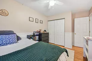 26W473 Parkway Dr, Winfield, IL 60190 - Photo 23