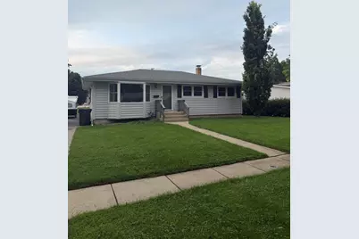 48 Wagner Drive, Cary, IL 60013 - Photo 1