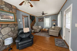 144 W Lincoln St, Seneca, IL 61360 - Photo 7