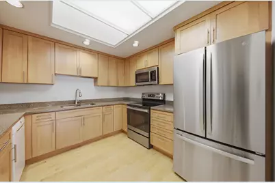 680 N Lake Shore Drive #822, Chicago, IL 60611 - Photo 5
