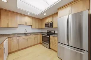 680 N Lake Shore Dr, Chicago, IL 60611 - Photo 5