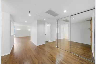 680 N Lake Shore Drive #822, Chicago, IL 60611 - Photo 15