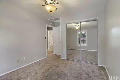 5014 W Greenbrier Drive, McHenry, IL 60050 - Photo 21