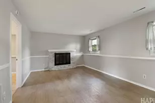 5014 W Greenbrier Dr, McHenry, IL 60050 - Photo 13