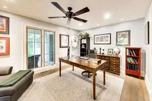 38W064 Tanglewood Dr, Batavia, IL 60510 - Photo 5