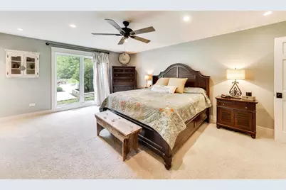 38W064 Tanglewood Drive, Batavia, IL 60510 - Photo 15