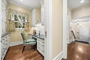 665 Plumtree Rd, Glen Ellyn, IL 60137 - Photo 25