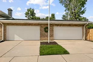 1554 Idlewild Ln, Homewood, IL 60430 - Photo 3