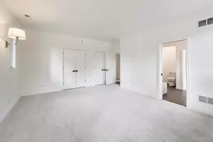 10 Picton Rd, Roselle, IL 60172 - Photo 39