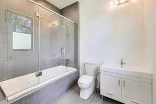 10 Picton Rd, Roselle, IL 60172 - Photo 19