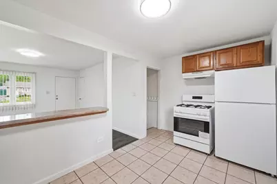 2123 N McAree Road, Waukegan, IL 60087 - Photo 3