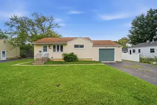 2123 N McAree Rd, Waukegan, IL 60087 - Photo 1