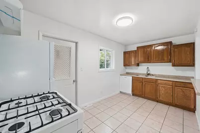 2123 N McAree Road, Waukegan, IL 60087 - Photo 5