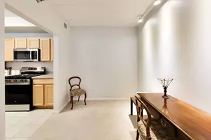 410 W Mahogany Ct, Palatine, IL 60067 - Photo 7