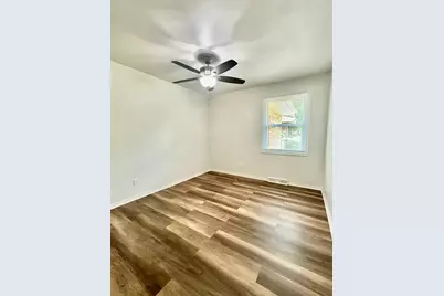 730 Woodlawn Avenue, Rockford, IL 61103 - Photo 15