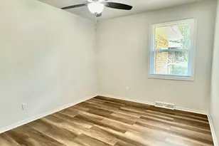 730 Woodlawn Ave, Rockford, IL 61103 - Photo 15