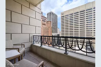 118 E Erie Street #16B, Chicago, IL 60611 - Photo 17