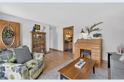 [Address not provided], Bartlett, IL 60103 - Photo 3