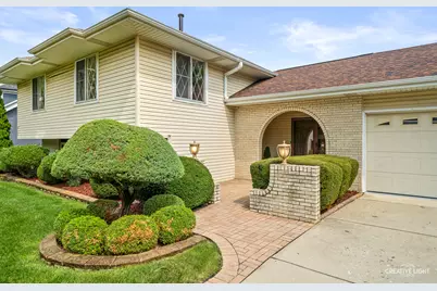 3149 Venard Road, Downers Grove, IL 60515 - Photo 3