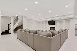 355 Flagg Ct, Hinsdale, IL 60521 - Photo 43