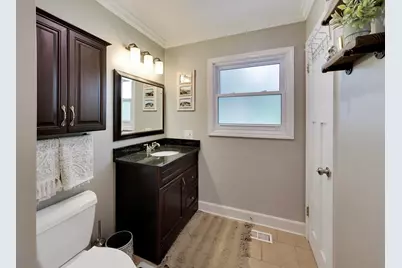 2167 Midhurst Road, Downers Grove, IL 60516 - Photo 19