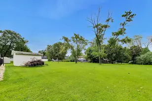 2167 Midhurst Rd, Downers Grove, IL 60516 - Photo 43