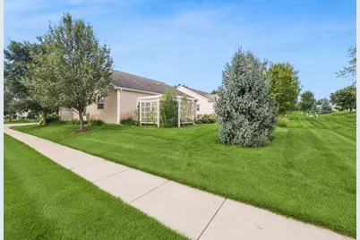 2751 Beacon Point Circle, Elgin, IL 60124 - Photo 27