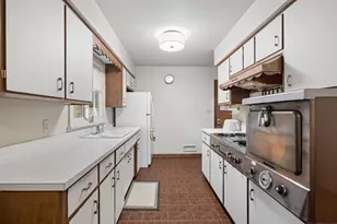 365 De Paul Ct, Romeoville, IL 60446 - Photo 9