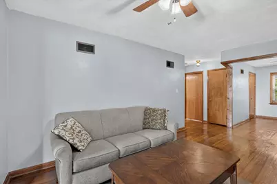 961 W Jefferson Drive, Freeport, IL 61032 - Photo 11