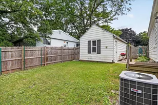 961 W Jefferson Dr, Freeport, IL 61032 - Photo 41
