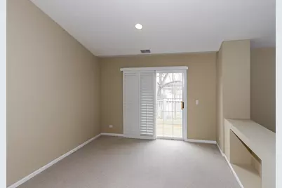 449 N Bay Tree Circle, Vernon Hills, IL 60061 - Photo 17