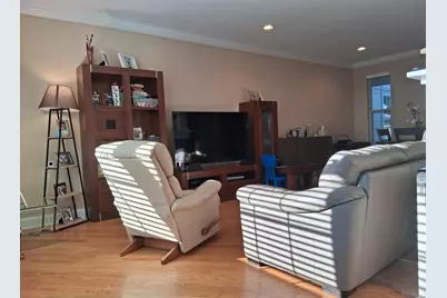 449 N Bay Tree Circle, Vernon Hills, IL 60061 - Photo 9