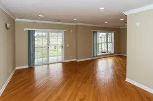 449 N Bay Tree Circle, Vernon Hills, IL 60061 - Photo 35