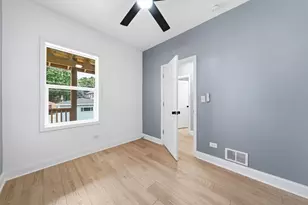 1118 Thomas Ave, Forest Park, IL 60130 - Photo 15
