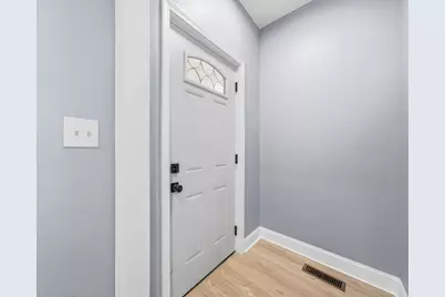 1118 Thomas Avenue, Forest Park, IL 60130 - Photo 3