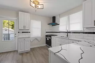 15661 State St, South Holland, IL 60473 - Photo 7