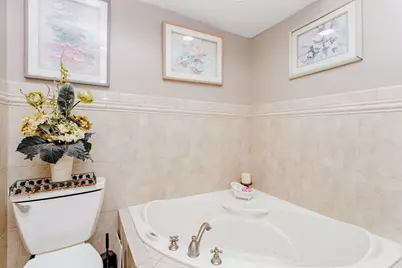 1803 N Mitchell Avenue, Arlington Heights, IL 60004 - Photo 11