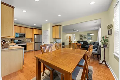 784 Bellevue Circle, Oswego, IL 60543 - Photo 9