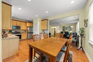 784 Bellevue Cir, Oswego, IL 60543 - Photo 9