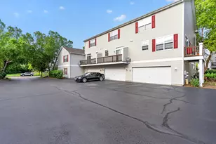 2325 Graystone Dr, Joliet, IL 60431 - Photo 27