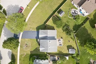 556 Foxford Rd, Bartlett, IL 60103 - Photo 27