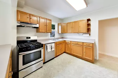 315 Douglas Avenue, Waukegan, IL 60085 - Photo 11