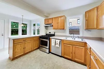315 Douglas Avenue, Waukegan, IL 60085 - Photo 13