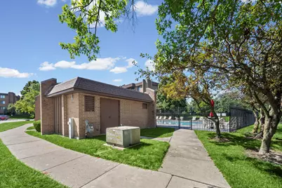 1795 Lake Cook Road #110, Highland Park, IL 60035 - Photo 23